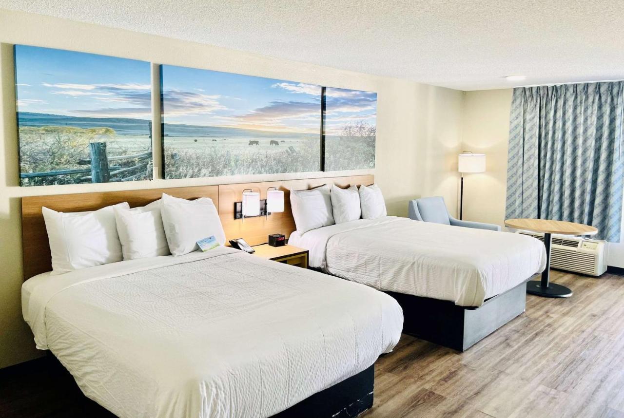 Days Inn By Wyndham Burleson Ft. Worth מראה חיצוני תמונה